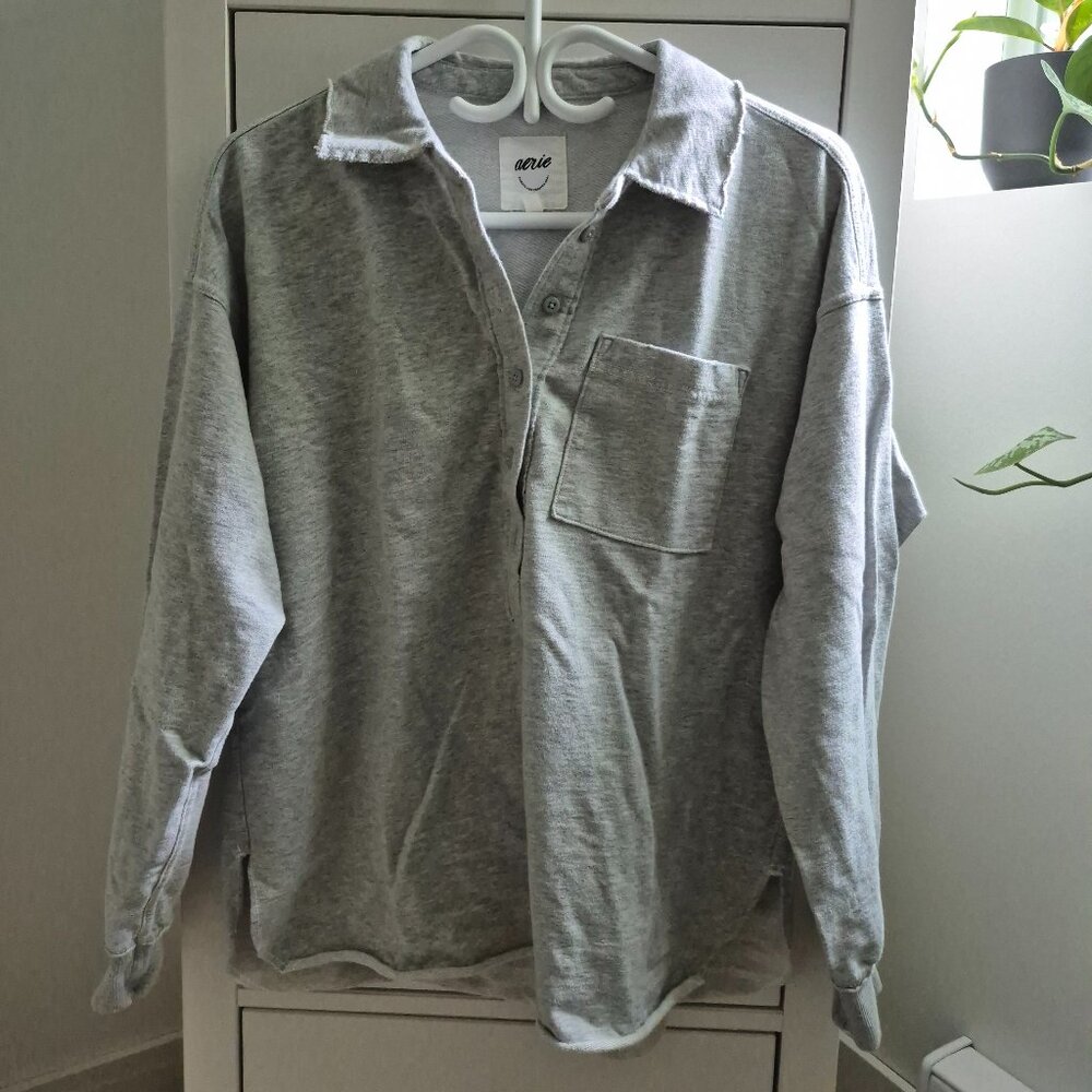 Grey AERIE shirt